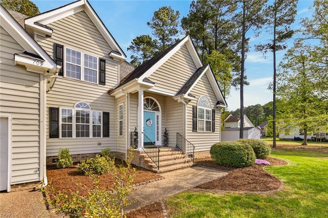 709 Bristol ST, Smithfield, VA 23430