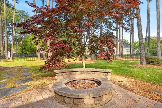 709 Bristol ST, Smithfield, VA 23430
