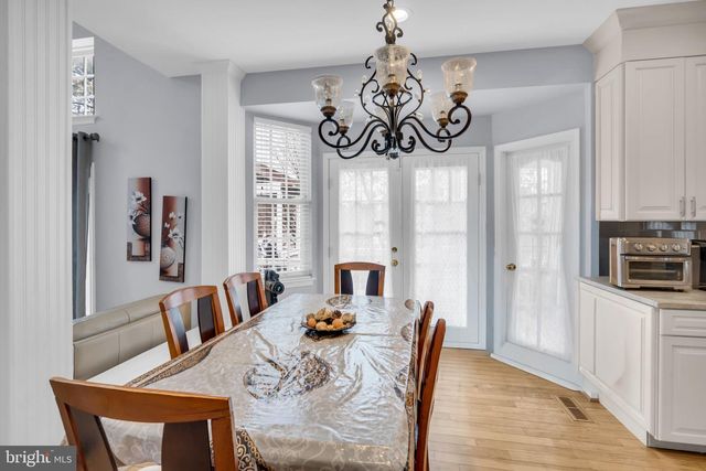 43553 DEMPSEY LN, Chantilly, VA 20152