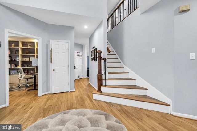 43553 DEMPSEY LN, Chantilly, VA 20152