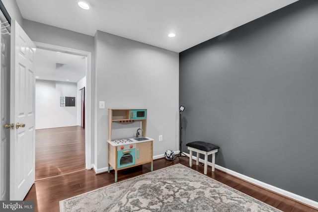 43553 DEMPSEY LN, Chantilly, VA 20152