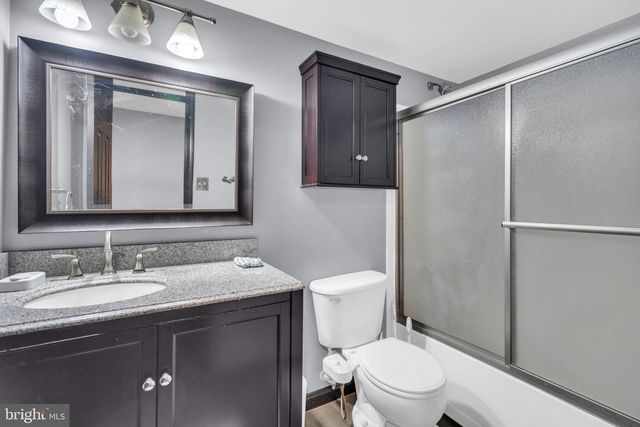 43553 DEMPSEY LN, Chantilly, VA 20152