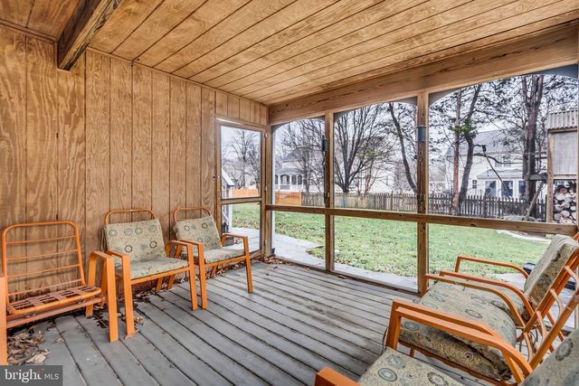 43553 DEMPSEY LN, Chantilly, VA 20152