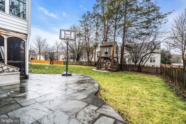 43553 DEMPSEY LN, Chantilly, VA 20152