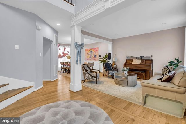 43553 DEMPSEY LN, Chantilly, VA 20152