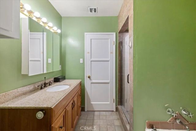 1613 N Pepper, Burbank, CA 91505