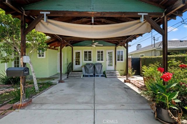 1613 N Pepper, Burbank, CA 91505