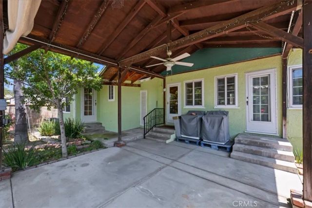 1613 N Pepper, Burbank, CA 91505