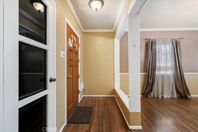 1613 N Pepper, Burbank, CA 91505