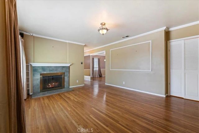 1613 N Pepper, Burbank, CA 91505