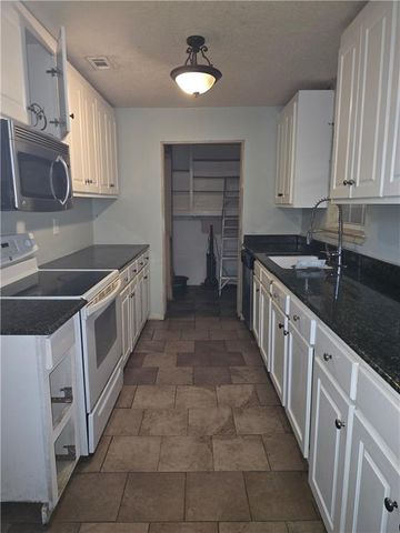 8852 Siesta Court, Grand Bay, AL 36541