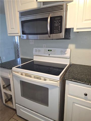 8852 Siesta Court, Grand Bay, AL 36541