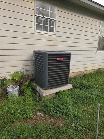 8852 Siesta Court, Grand Bay, AL 36541