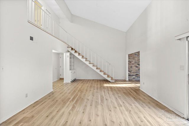 4717 Huron Dr, Pensacola, FL 32507