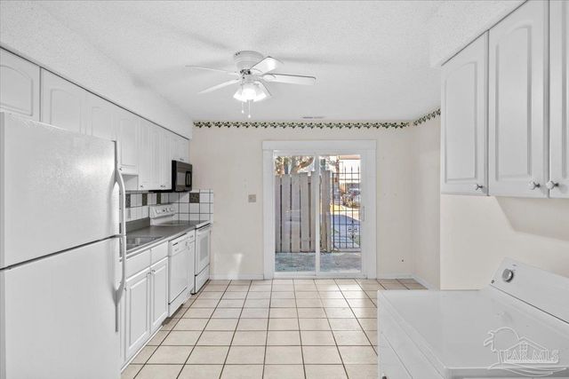 4717 Huron Dr, Pensacola, FL 32507