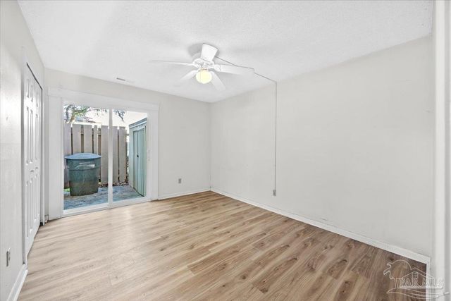 4717 Huron Dr, Pensacola, FL 32507