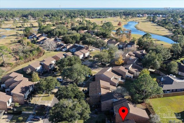 4717 Huron Dr, Pensacola, FL 32507