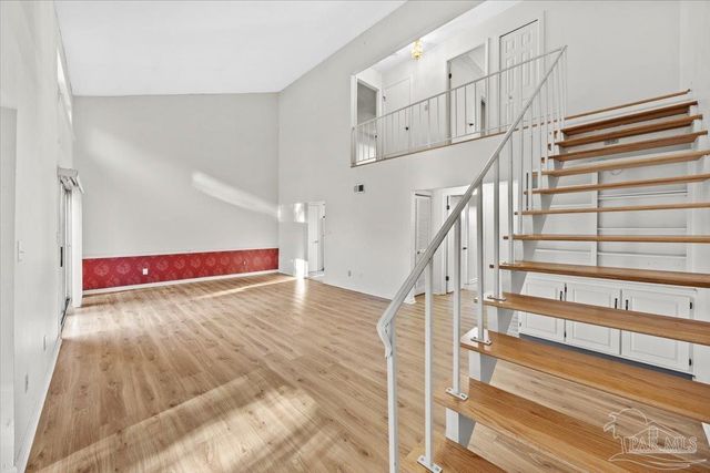 4717 Huron Dr, Pensacola, FL 32507