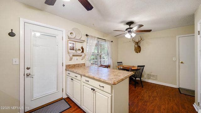 112 RIVER RD Drive, Palatka, FL 32177