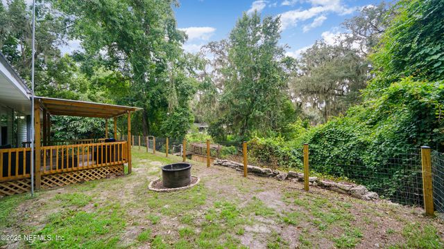 112 RIVER RD Drive, Palatka, FL 32177