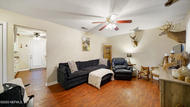 112 RIVER RD Drive, Palatka, FL 32177
