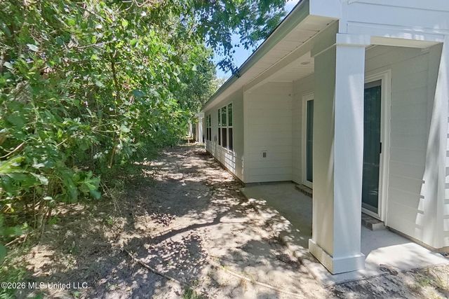 11357 Camden Court Circle, Gulfport, MS 39503