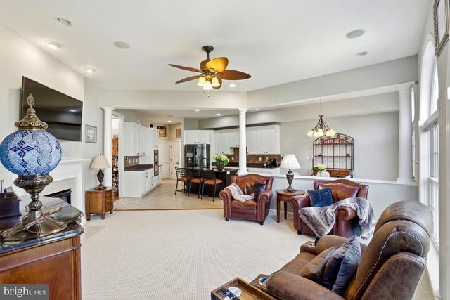 43642 HARTSHIRE TER, Leesburg, VA 20176