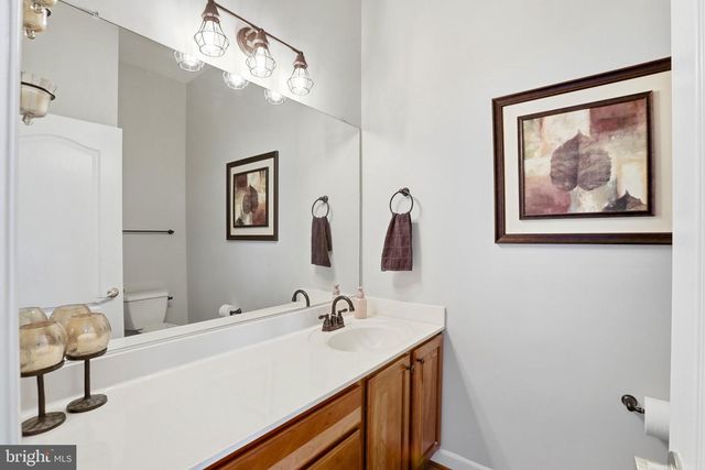 43642 HARTSHIRE TER, Leesburg, VA 20176