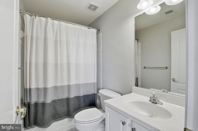 43642 HARTSHIRE TER, Leesburg, VA 20176