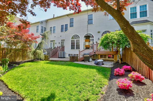 43642 HARTSHIRE TER, Leesburg, VA 20176