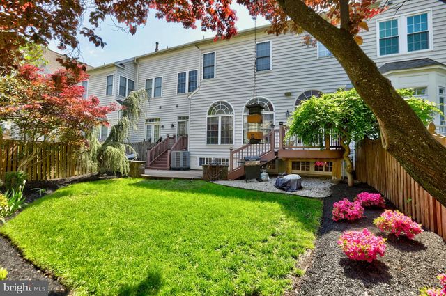 43642 HARTSHIRE TER, Leesburg, VA 20176