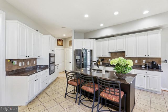 43642 HARTSHIRE TER, Leesburg, VA 20176