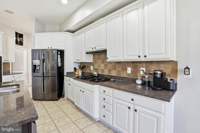 43642 HARTSHIRE TER, Leesburg, VA 20176