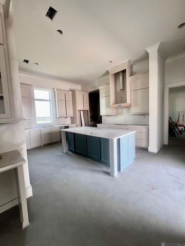 13763 Sweet Cherry Dr, Baton Rouge, LA 70810