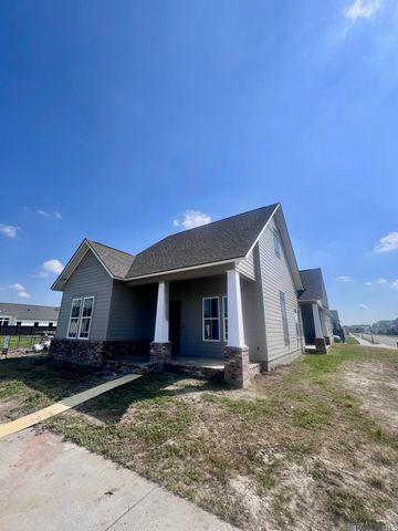 13763 Sweet Cherry Dr, Baton Rouge, LA 70810