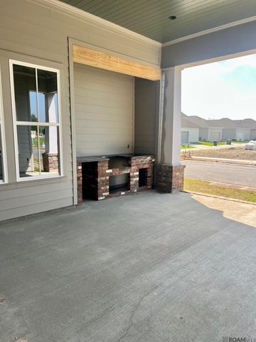 13763 Sweet Cherry Dr, Baton Rouge, LA 70810