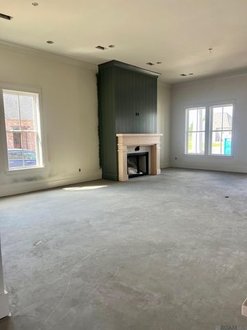 13763 Sweet Cherry Dr, Baton Rouge, LA 70810