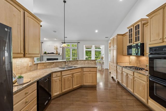 739 Rolling Fork Dr, Brentwood, TN 37027