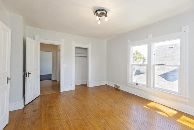 306-308 Center Avenue, Janesville, WI 53548