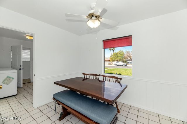 2039 W WINDSOR Avenue, Phoenix, AZ 85009