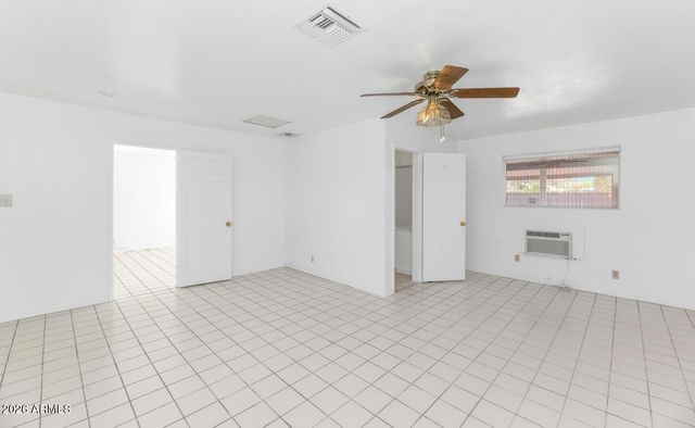 2039 W WINDSOR Avenue, Phoenix, AZ 85009