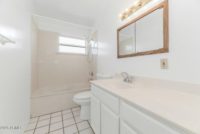 2039 W WINDSOR Avenue, Phoenix, AZ 85009