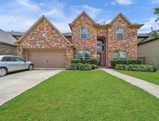 4919 Blackwater Lane, Sugar Land, TX 77479