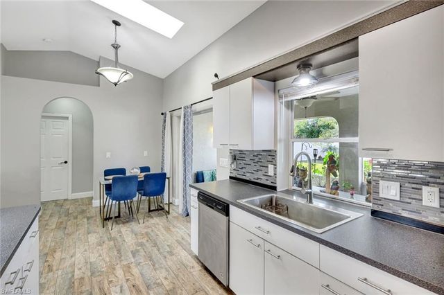 314 SE 19th ST, Cape Coral, FL 33990