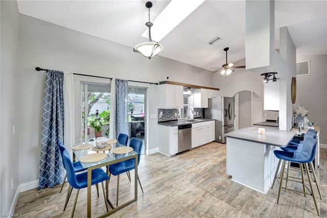 314 SE 19th ST, Cape Coral, FL 33990