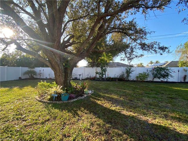 314 SE 19th ST, Cape Coral, FL 33990