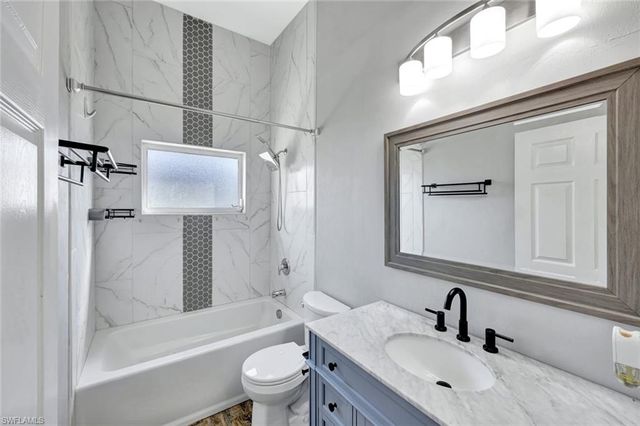 314 SE 19th ST, Cape Coral, FL 33990