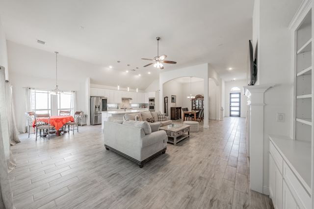 3205 Florence Drive, Corinth, TX 76210