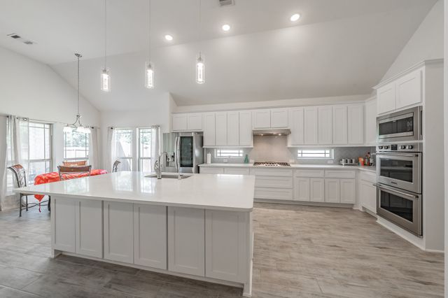 3205 Florence Drive, Corinth, TX 76210