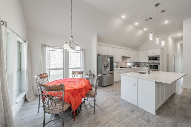 3205 Florence Drive, Corinth, TX 76210